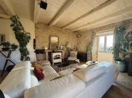 Gîte de charme avec jardin, proche de Rodez - 4 personnes