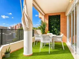 Stunning Duplex with Terrace, Near Cullera Beaches, Air Con, Fast WiFi and Free Parking