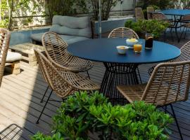 Ibis Barcelona Molins de Rei, hotel di Molins de Rei