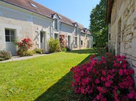 Le Bry de 6 à 14 personnes, Hotel in Villentrois