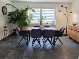 Modernes Ferienhaus in Wegberg mit Garten nahe MG und Düsseldorf