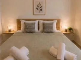 Aurora Apartments Stavros