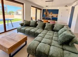 Azure Beach Apartment