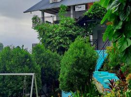 Mist Farm Resort, khách sạn ở Avanāshi