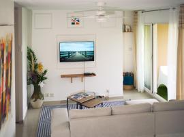 Maison Kanelle - Elegant duplex avec accès plages et casino à pied, hotel u gradu Le Gozije