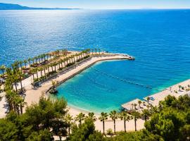 Helia Mare Hotel, hotel v mestu Sarandë