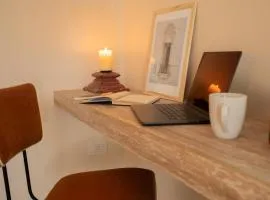 Atelier Petit Hotel