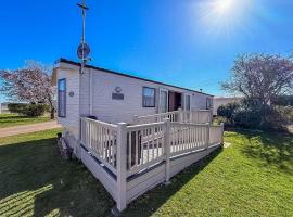 Great 4 Berth Caravan With Wheelchair Access In Suffolk, Ref 68129Bs, hotel v destinaci Lowestoft