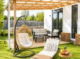 Paje Near Beach 2 Bedroom Family Apartment with Pool