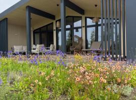 Nordic Zen Beach House, hotel i Skulte