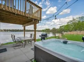 Lake Front Hot Tub Fire Pit Sleeps 10