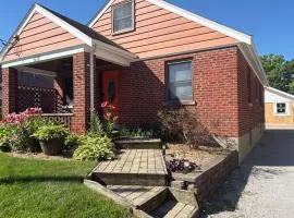 Peaceful Stay-Private Lower Level with Private Bath