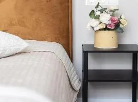 V39 New Apartment