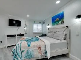 2 Block to Beach & Boardwalk! Wildwood Studio