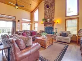 Mtn-View Hilltop Hideaway w/ Deck in Show Low