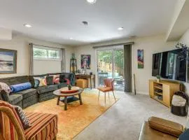 3 Mi to Dtwn Silver Spring: Convenient Apartment