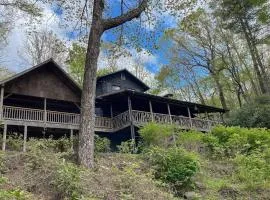 Dancing Bear Cabin