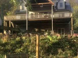 Tuckaway Retreat
