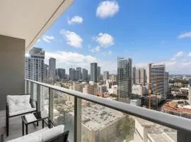 29th Floor Balcony Studio Miami Skyline Views