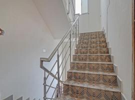 Hotel O Vista Inn, khách sạn ở Dānāpur
