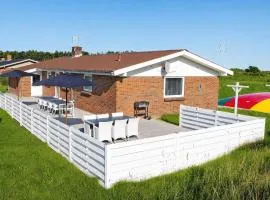 Stunning Home In Ringkøbing With Sauna