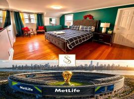 Serene Stay - Stylish House Close to NYC, hotel sa Paterson