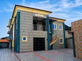 Spacious 2-Bedroom Diamond Suite in Ota
