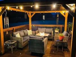 Family Retreat 2 Kings Fenced Yard Gazebo Fire Pit