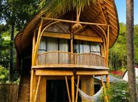 Casa da Praia - Unique Bamboo House