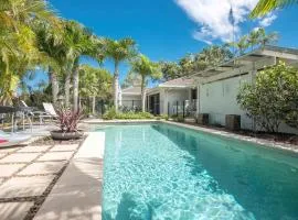 Noosa Sunrise - Pet-friendly with Pool
