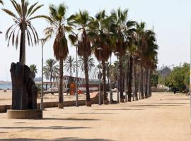 Beach Apartment Santissima, hotel in Canet de Mar