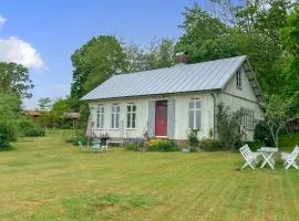 3 Bedroom Amazing Home In Långås