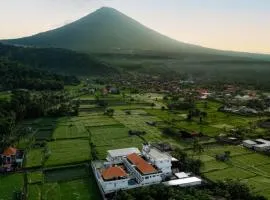 Made's Dream Villa Amed