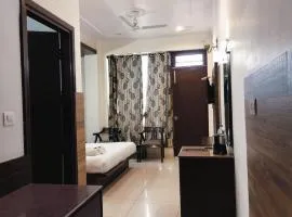Mcleodganj cheap hotel# Hotel royal india-Near Dalai Lama temple 100m