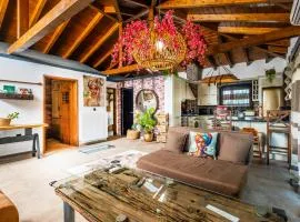 Vintage Lux Homes