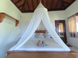 Maluk House (1 bedroom), hotel a Maluk