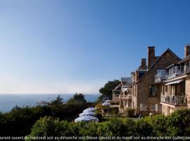 Manoir de Lan Kerellec - Relais & Châteaux - Etoilé Michelin、トレブールダンのホテル