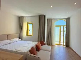 SanTorini Village Deluxe Apartments
