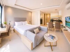 Modern Studio with Rooftop Pools - Walk to Karon Beach UTKR 205