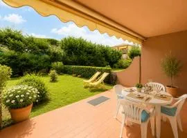 Relax in Piscina - Free Parking e ampio Giardino
