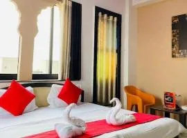 Hotel Pratap Palace