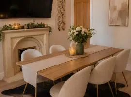 3-bed Victorian Townhouse, Lake District Base, Kendal Town Centre, Parking