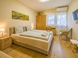 Palmy Home Ecser