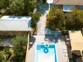 Botonis Houses - Modern Villas, Timeless Beauty, Hotel in Vasilikos