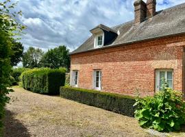 Gite de Mauxe, hotel i Acquigny