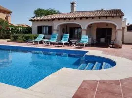 Luxurious private villa 3 bedrooms first line gof