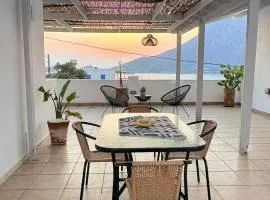 Manifesto Seaview Apartment II