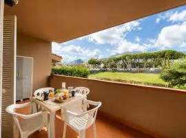 [Il Gabbiano] Bilocale con Piscina, Garage e A/C.