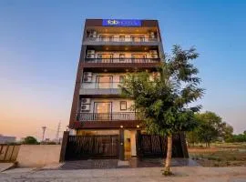 FabHotel Prime Hush & Suites - Manesar and Sector 86