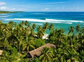Jala Villas Lances Right HTs Mentawai